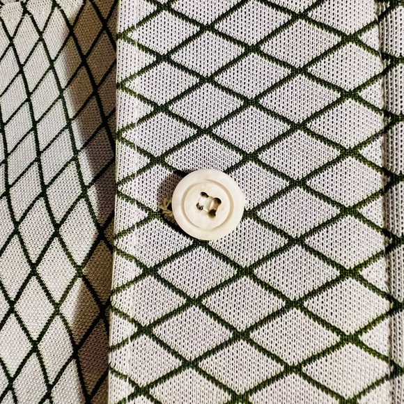 Vintage Men's Dk Green and White Patterned Jacket w/ Buttoned Front Pockets - Picture 13 of 16